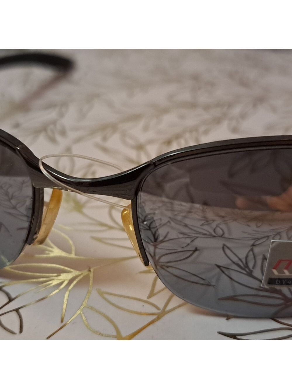Solaray Mens Stylish Black Metal Mirror Sunglasses. - Picture 10 of 10